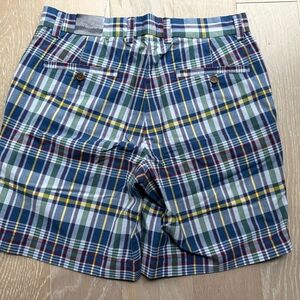 Brooks Brothers Madras Shorts Men, waist 30, 7" inseam, NWT (new with tags)